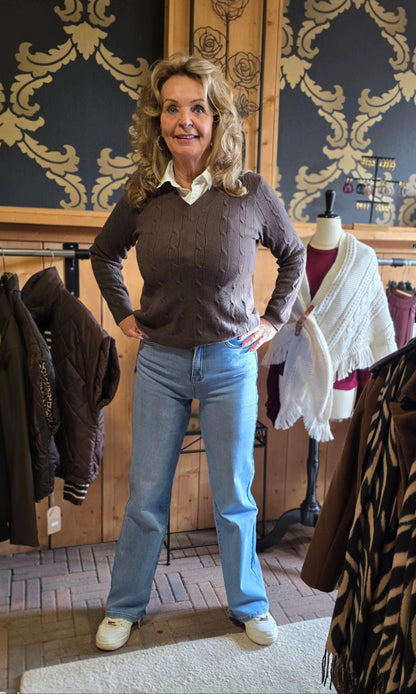 Iz Naiz sweater. Uitverkocht